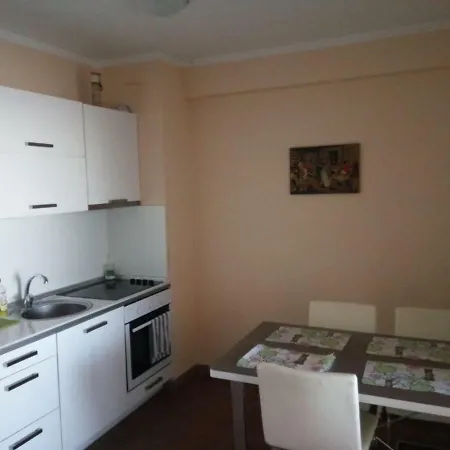 Apartment мoreto *
